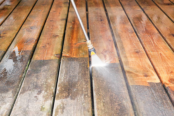 Best Roof Washing  in Winooski, VT