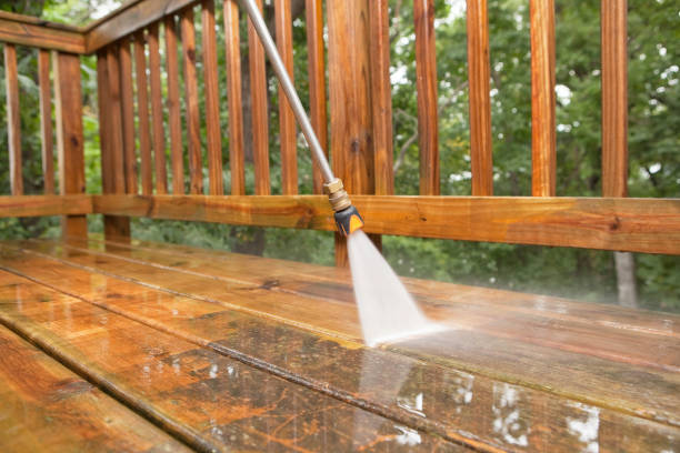 Best Fence Cleaning  in Winooski, VT